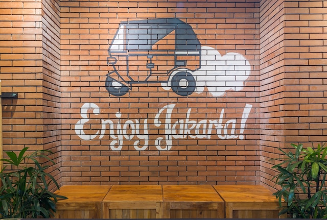 ワンダーロフト ホステル コタ ツア