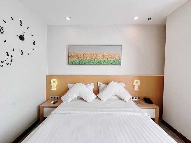 バース リュクス ホテル ワヒド ハシム