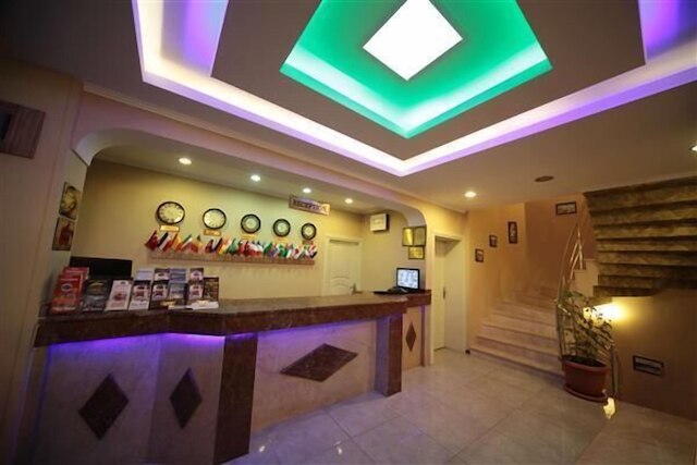 シンパー ホテル