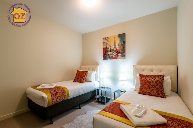 オージー エスケープ アパートメンツ - スカイライン コリンズ タワー