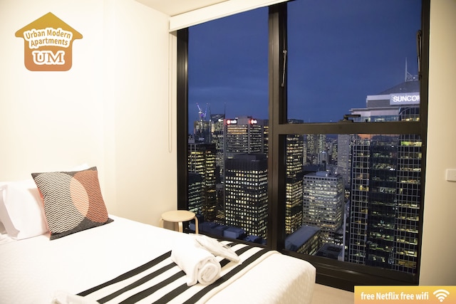 オージー エスケープ アパートメンツ - スカイライン コリンズ タワー