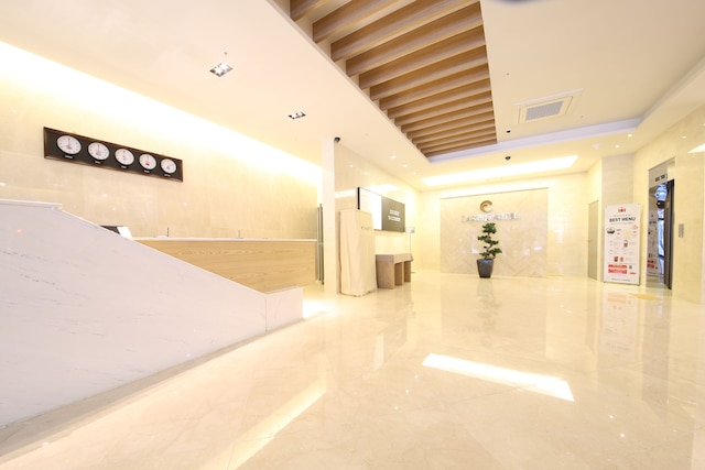 レイク 45 ホテル