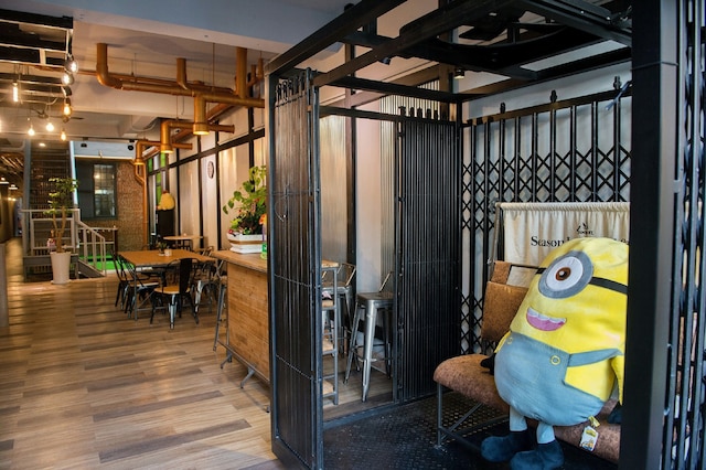 ザ ブリック (玩聚安平)