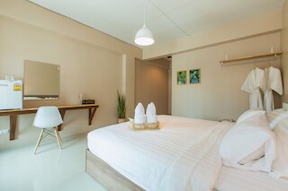 ハビタット ホテル