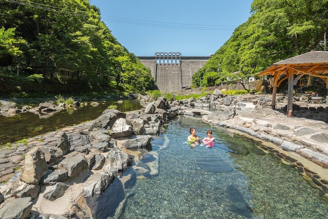砂湯のお膝元 湯原国際観光ホテル 菊之湯