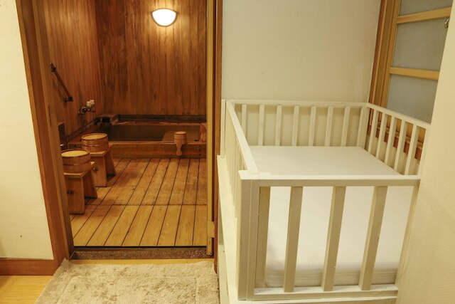 砂湯のお膝元 湯原国際観光ホテル 菊之湯