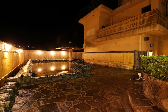 砂湯のお膝元 湯原国際観光ホテル 菊之湯