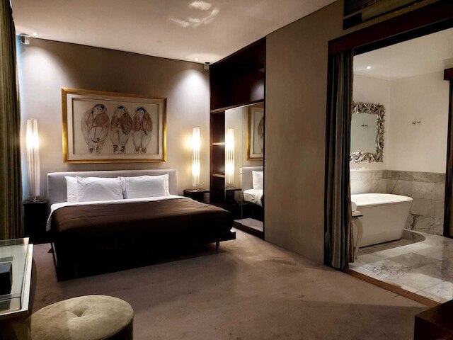 クマン アイコン ホテル