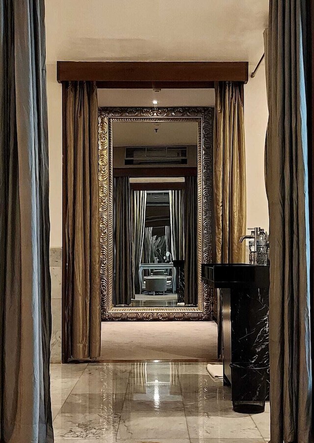 クマン アイコン ホテル