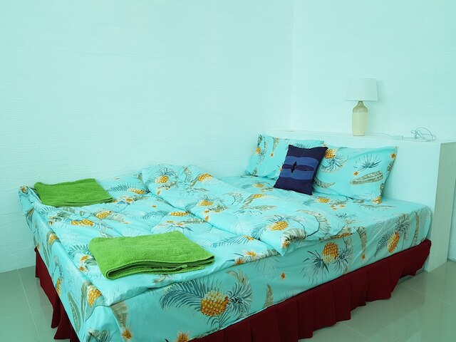 コ ムック ホステル