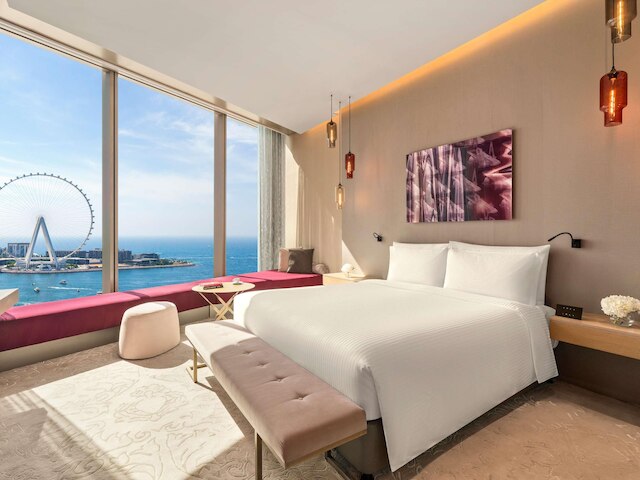 リクソス プレミアム ドバイ JBR