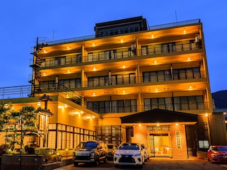 美白の湯 荻原館