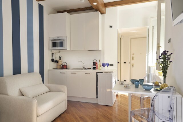 アット ホーム ハート オブ ミラノ - マンゾーニ