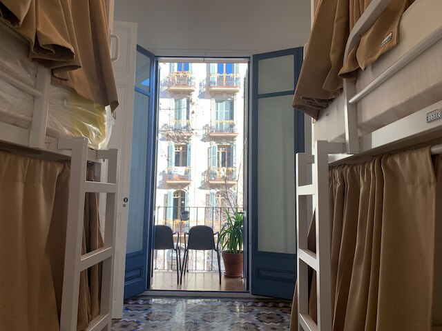 コインパクト・コリビング - ホステル