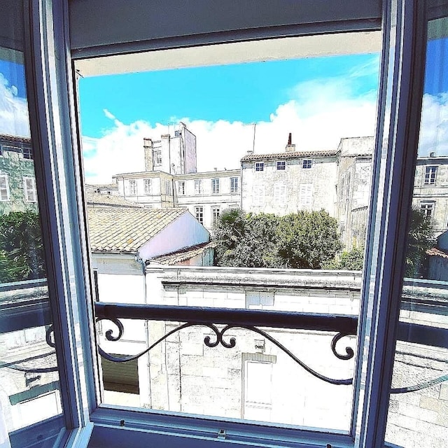 アン オテル アン ヴィル