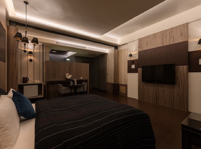 リーシング モーテル (麗馨汽車旅館)