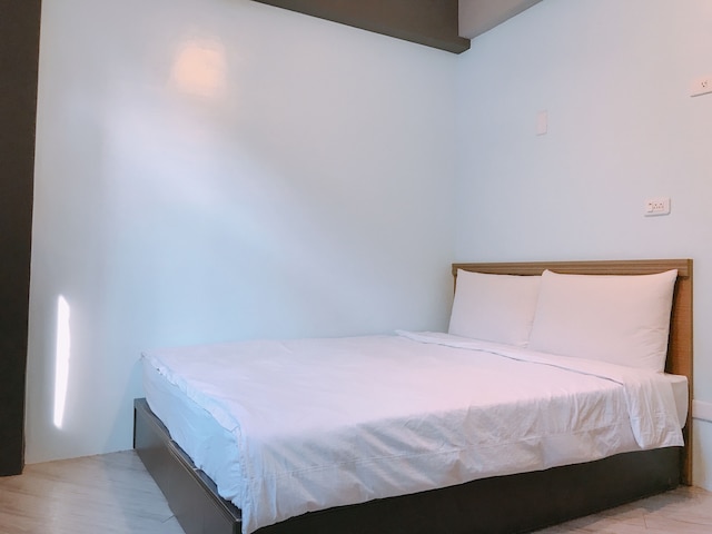 ファンディ ホテル (方迪)