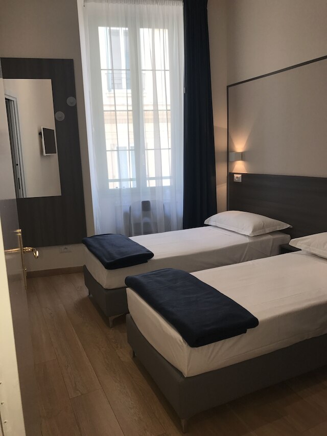 ブティック ホテル ネプチューン ニース