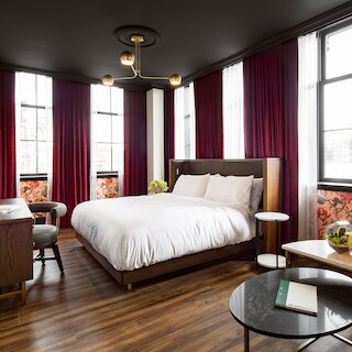 ザ ブロードビュー ホテル