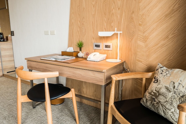 グリーン ワールド ナンガン ホテル (洛碁大飯店南港館)