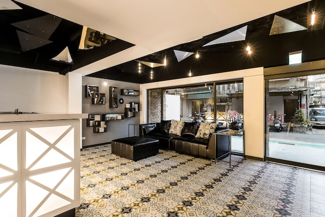 RF ホテル リンセン (RF 富裕自由旅店-林森館)