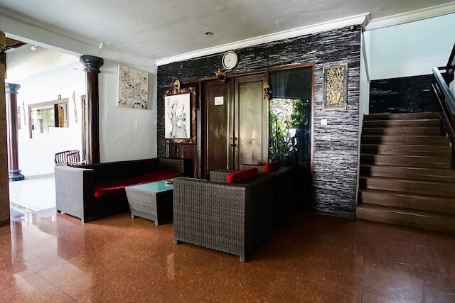 タマン アユ レギャン ホテル