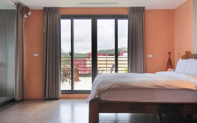 ジン ガン ホテル (靜觀行館)