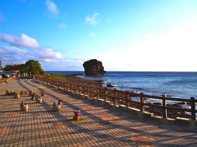 ジン ガン ホテル (靜觀行館)