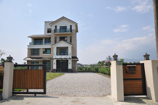 PS ミンシュク (稻香緣民宿)