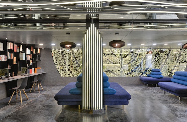 リジェンタ セントラル アンタリム アフマダーバード