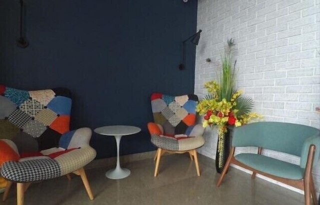 エクスプレシア ホテル マカッサル