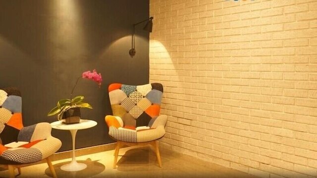 エクスプレシア ホテル マカッサル