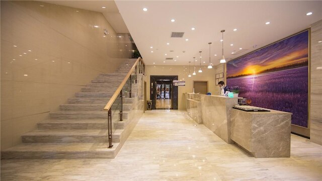 ラヴァンド ホテル GZ 客村メトロ ステーション ブランチ (麗枫酒店 广州客村地铁站琶洲会展中心店)