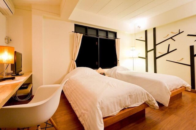 アーリー バード ベッド & ブレックファスト - アダルト オンリー