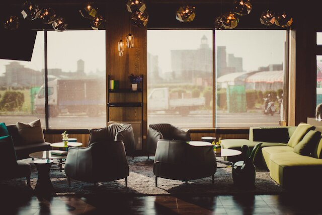 ジン ピン ホテル (金品精緻旅店)