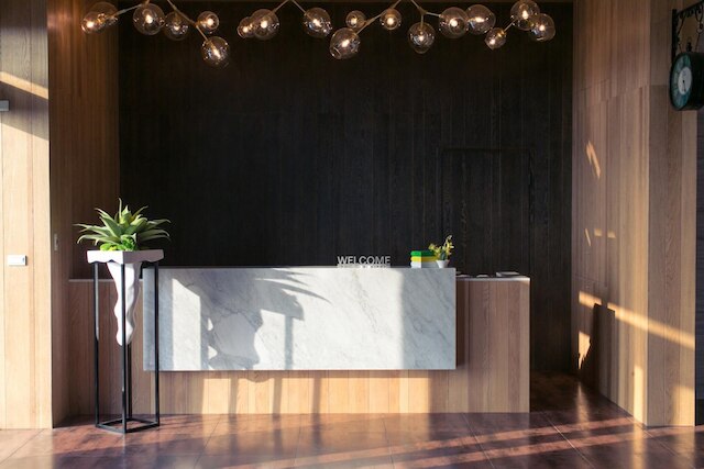 ジン ピン ホテル (金品精緻旅店)