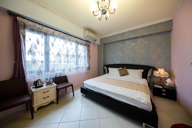 スロー フライ B&B (漫飛民宿)