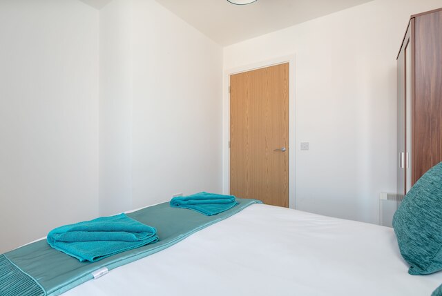 ブルーストーン アパートメンツ - トリニティ