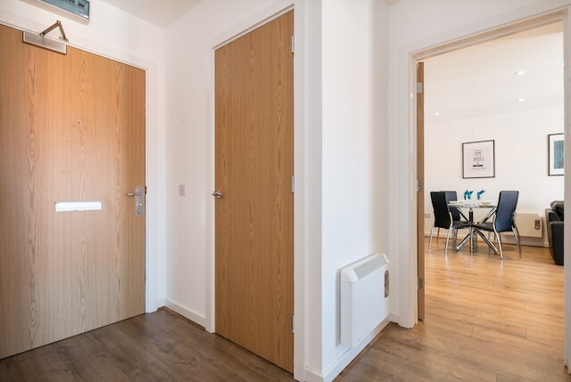 ブルーストーン アパートメンツ - トリニティ