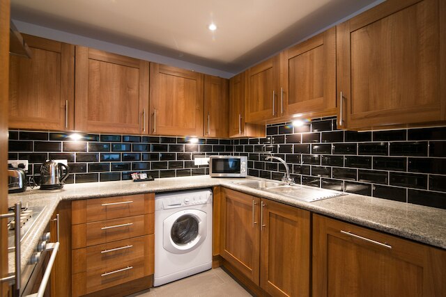 ブルーストーン アパートメンツ - ディズベリー