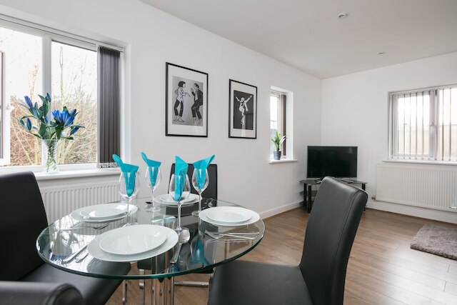 ブルーストーン アパートメンツ - ディズベリー