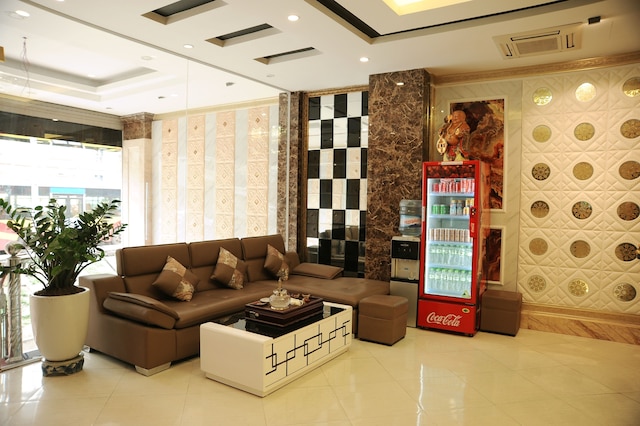 ザ ロイヤル ホテル