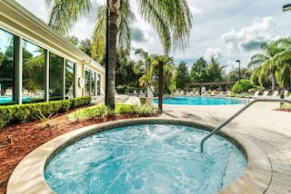 ルカヤ バケーション ホームズ