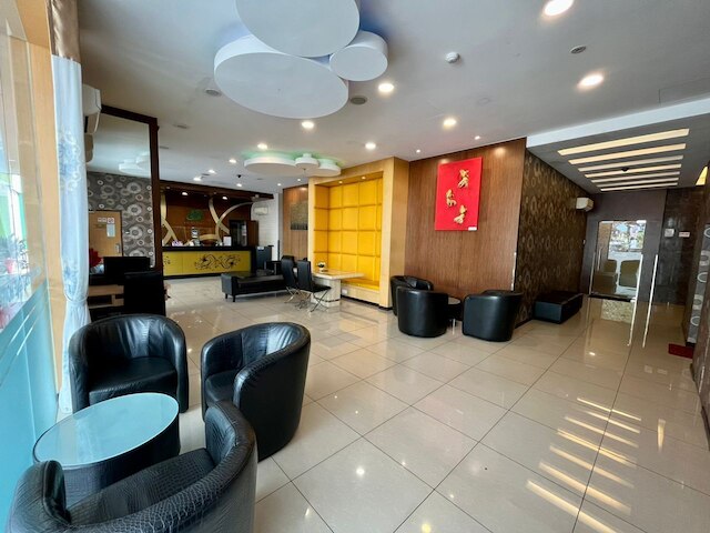 エイト デイズ ブティック ホテル