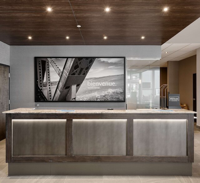 ハンプトン イン & スイーツ バイ ヒルトン ケベック シティ レヴィ