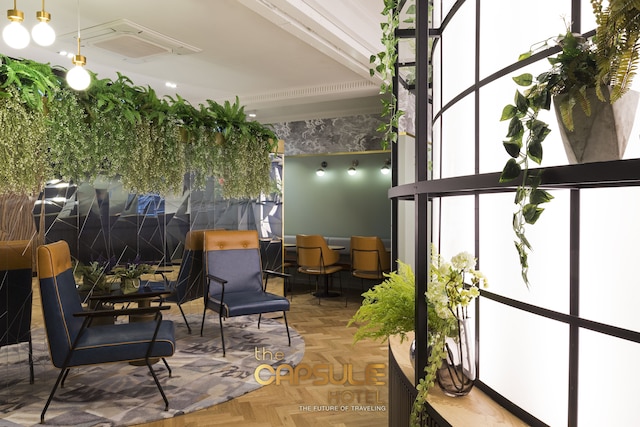 ザ カプセル ホテル - ホステル