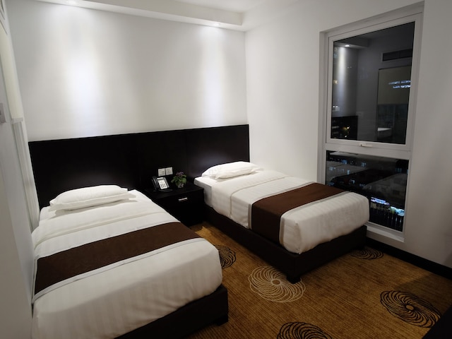 イン B パーク ホテル