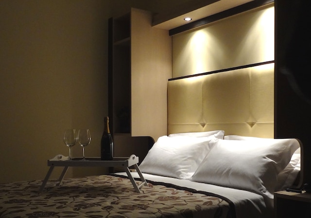 ホテル アルヴェリ