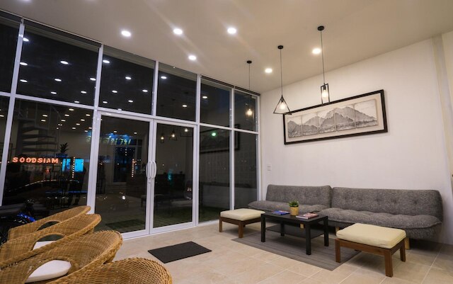 コネクト ホステル