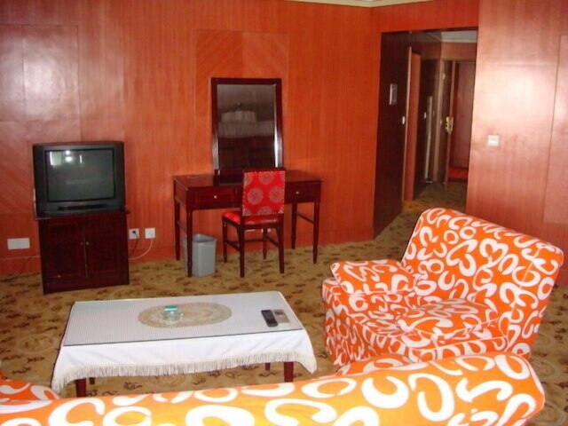 青島ドンハイ ホテル (青岛东海大酒店)